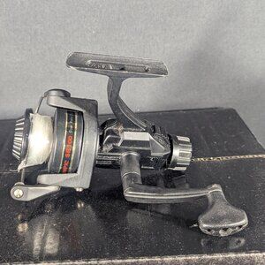 Olympic SE-100 Spinning Reel Gear Ratio 3:4:1
